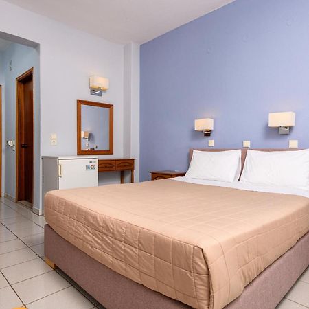 לימנאס Mary Hotel מראה חיצוני תמונה