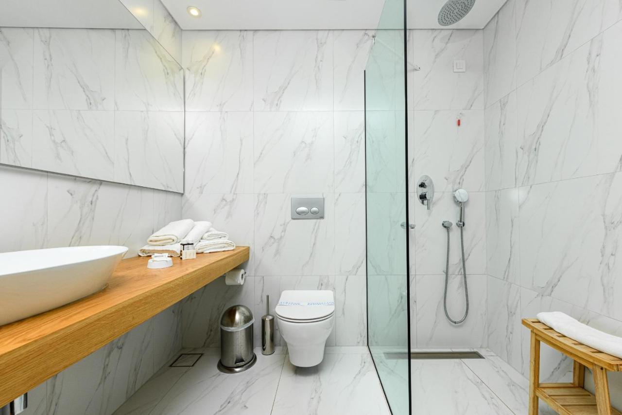 לימנאס Mary Hotel מראה חיצוני תמונה