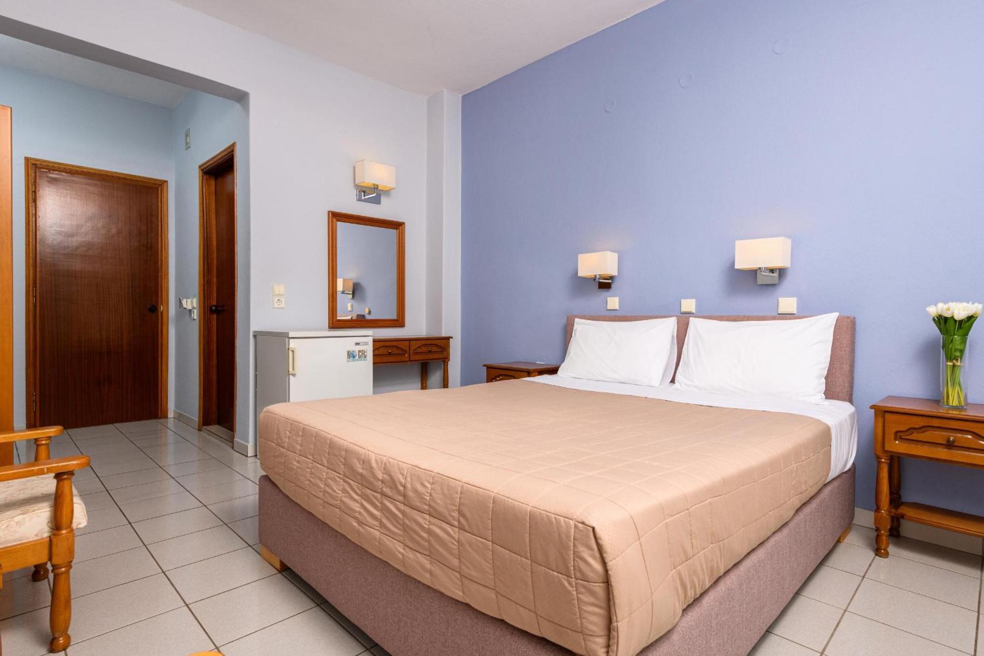 לימנאס Mary Hotel מראה חיצוני תמונה