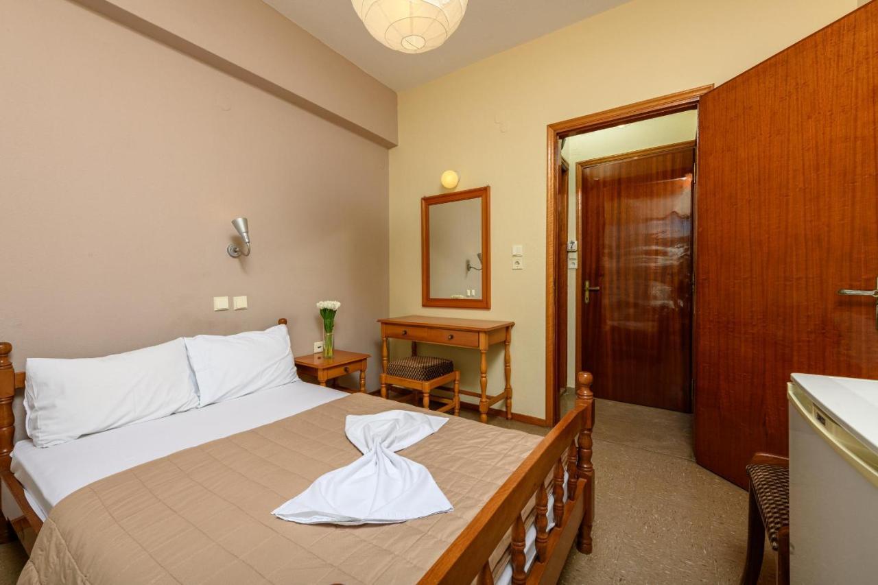 לימנאס Mary Hotel מראה חיצוני תמונה